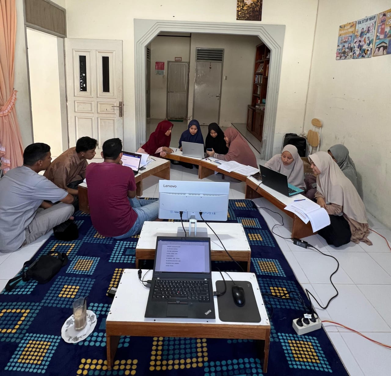 Tantangan dan Prestasi: Perjalanan Yayasan dalam Belajar Teknologi Informasi